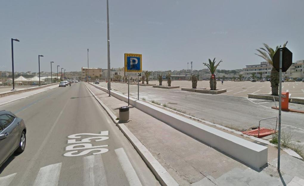 B&B Palazzo Manfredi Vieste, Fronte Mare Con Parcheggio Exterior foto
